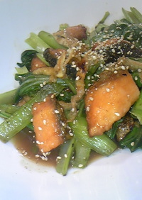 鮭と小松菜の炒め物
