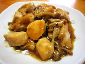 鶏むね肉としめじのオイスター炒め