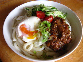 簡単!自家製肉みそで☆ジャージャー麺
