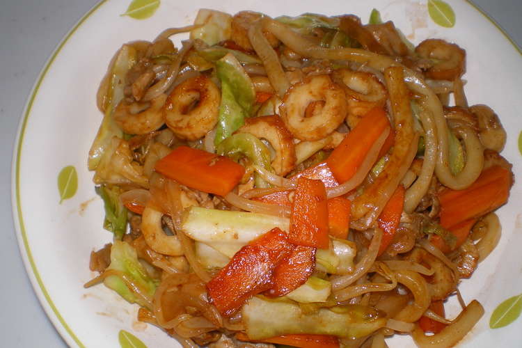 こってりうちのソース焼うどん レシピ 作り方 By しんとママ クックパッド