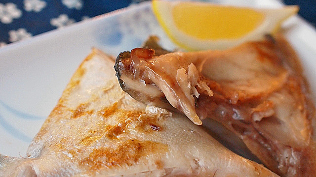 ハマチのカマの塩蒸し焼き レシピ 作り方 By ぷーこさん クックパッド 簡単おいしいみんなのレシピが356万品 ハマチのカマの塩蒸し焼き レシピ 作り方 By ぷーこさん クックパッド 簡単おいしいみんなのレシピが356万品