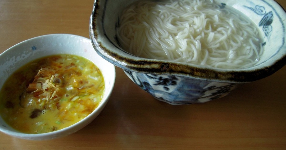 生卵だけで美味 うーめん 温麺 の食べ方 レシピ 作り方 By Takapun クックパッド 簡単おいしいみんなのレシピが361万品