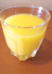 オレンジジュースにレモン汁プラス