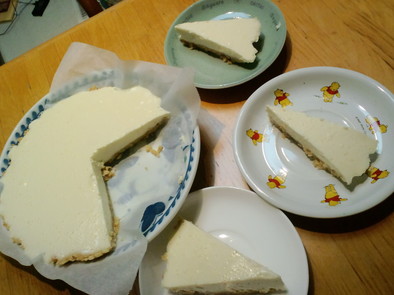牛乳のレアチーズケーキの写真