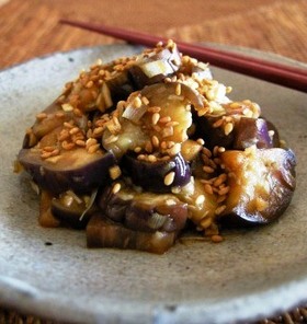 茄子とみょうがの生姜醤油和え