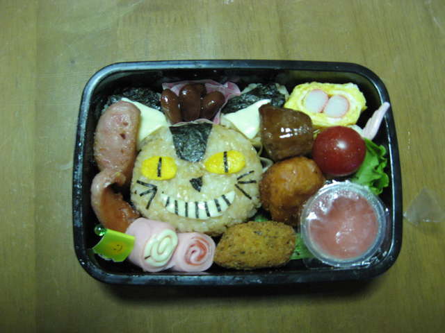 キャラ弁 ジブリ 猫バス 弁当 レシピ 作り方 By しろくまこいん