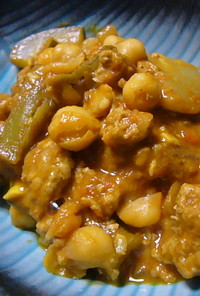 ヒヨコ豆と夏野菜のカレー炒め