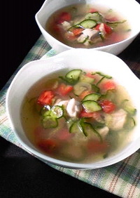 鶏肉と夏野菜の冷製スープ
