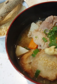 仙台麩と豚肉の食べる味噌汁