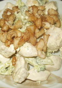 鶏肉とブロッコリーのマヨ炒め