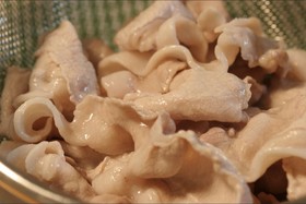 手抜きで、冷しゃぶのお肉を柔らかく