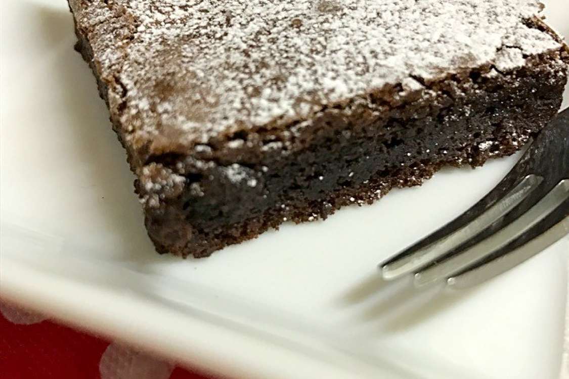 簡単 ガトーショコラのようなブラウニー レシピ 作り方 By Kkままっち クックパッド 簡単おいしいみんなのレシピが379万品
