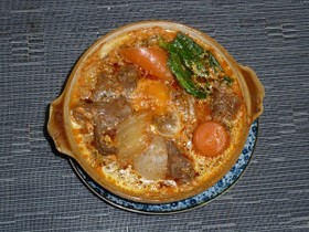 牛スジ肉を使ったスンドゥブチゲ