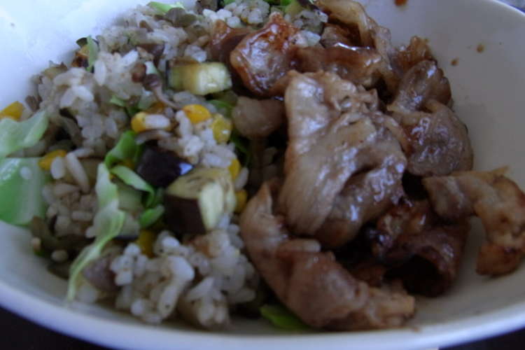 ザーサイ野菜チャーハンと豚バラ焼き肉添え レシピ 作り方 By Kb クックパッド