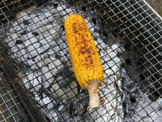 ちょっとの工夫で絶品焼きとうもろこし レシピ 作り方 By さちぃ クックパッド 簡単おいしいみんなのレシピが355万品