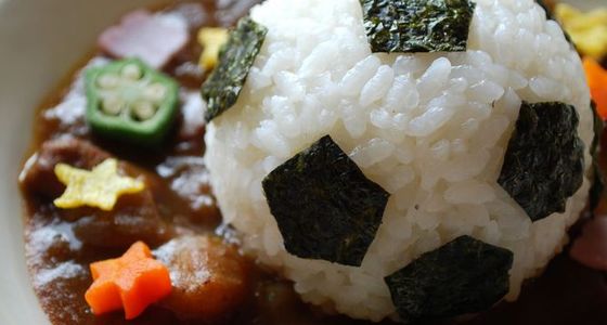 デコカレー サッカーボール レシピ 作り方 By あさえもん クックパッド 簡単おいしいみんなのレシピが370万品
