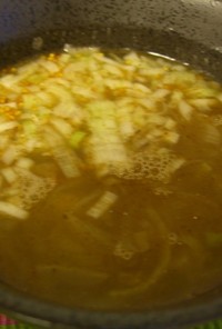【簡単】つけ麺のつけ汁・豚骨魚介醤油系！