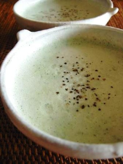 きゅうりの冷製スープの写真