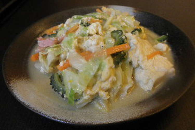 ゴーヤの栄養炒め 地域の野菜とコラボ レシピ 作り方 By 比呂武 クックパッド 簡単おいしいみんなのレシピが357万品