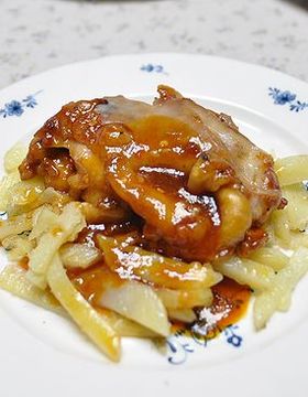 鶏のチリソースBBQピザ