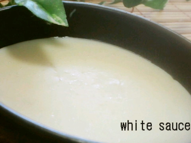 グラタン ドリアに 簡単ホワイトソース レシピ 作り方 By あやめんたいこ クックパッド 簡単おいしいみんなのレシピが376万品