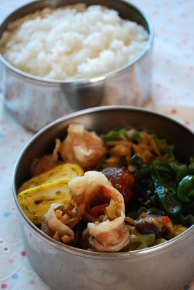 きんぴら豚肉ロール焼き弁当