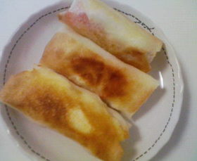 パプリカとささ身の焼き春巻き☆