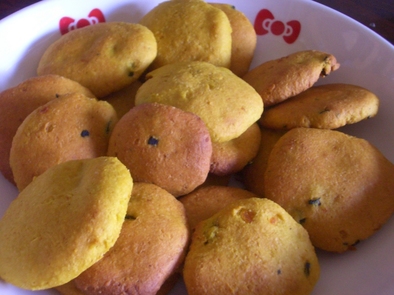 ノンオイル・卵不使用のかぼちゃクッキーの写真