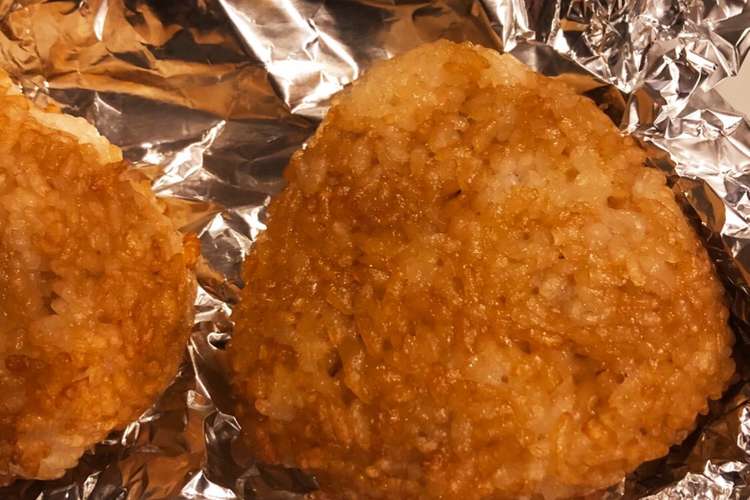 トースターで簡単焼きおにぎり 12個分 レシピ 作り方 By Emikt Cook クックパッド 簡単おいしいみんなのレシピが352万品