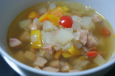コロコロ野菜スープの写真