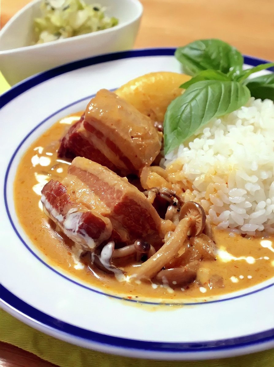 タイで覚えた 豚バラ肉のレッドカレー。の画像