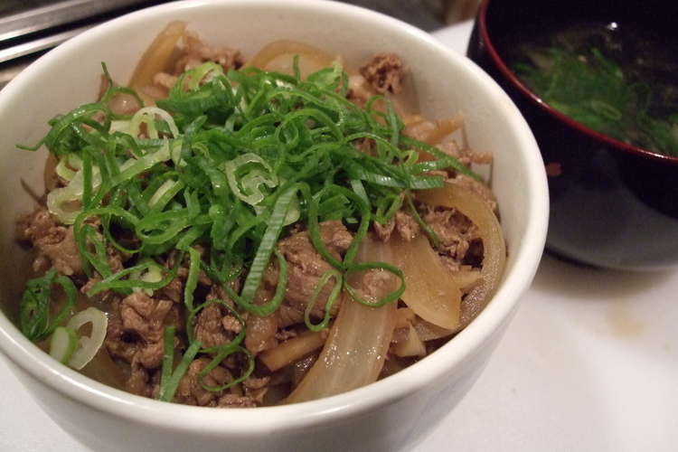 めんつゆで超簡単 やわらか牛丼 レシピ 作り方 By ようじの働く主夫料理 クックパッド 簡単おいしいみんなのレシピが366万品