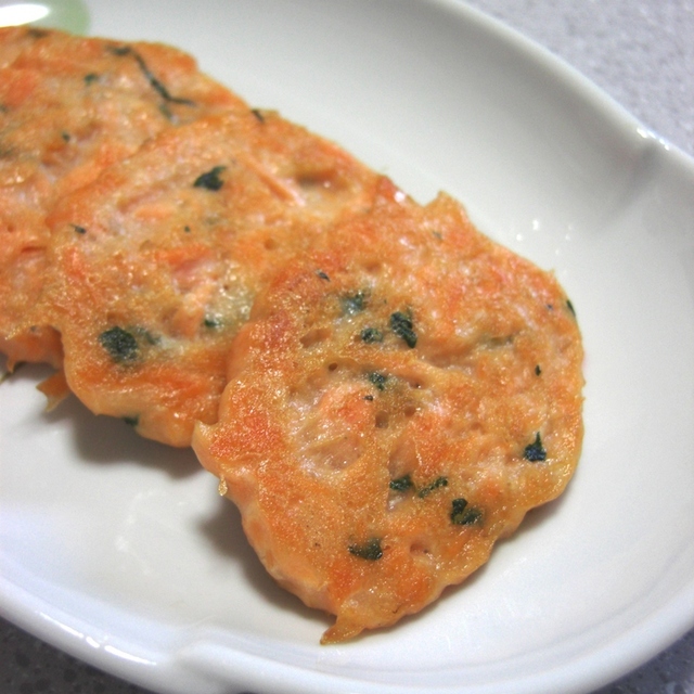 手づかみ離乳食 ふわふわ鮭バーグ レシピ 作り方 By Naoming クックパッド 簡単おいしいみんなのレシピが376万品