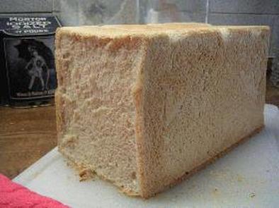 定番食パン　２斤の写真