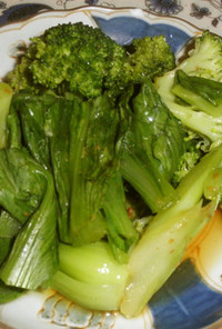 ブロッコリーと青梗菜の沙茶醤温野菜