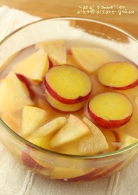 ひんやり♪サツマイモと林檎の蜂蜜レモン煮