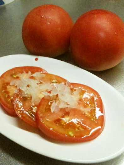 トマトとらっきょうのサラダの写真
