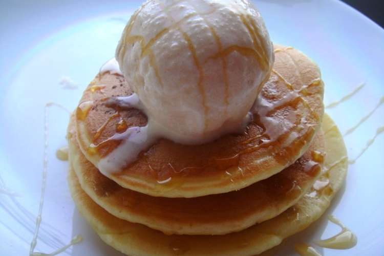 もっちりフルーツホットケーキ アイス乗せ レシピ 作り方 By コーカサス クックパッド 簡単おいしいみんなのレシピが355万品
