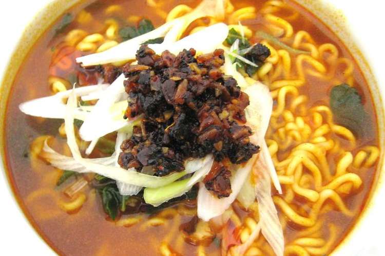 食べるラー油 辛口ラーメン の作り方 レシピ 作り方 By 韓国食材 株 ナリタ クックパッド 簡単おいしいみんなのレシピが364万品