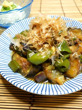 なすと甘長ピーマンのおかか煮
