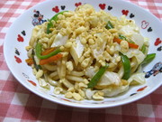 麺つゆで★揚げ玉入り焼うどんの写真