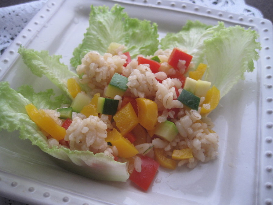 レンジ de 押麦と彩り野菜のサラダの画像