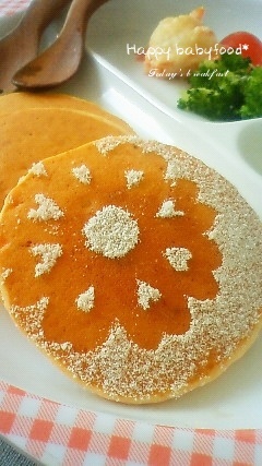 離乳食後期〜☆野菜と果物の米粉パンケーキの画像