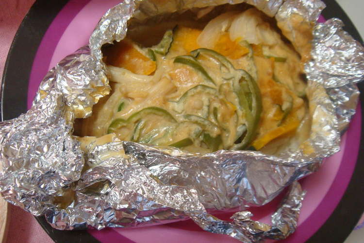 むね肉と野菜のホイル焼き 味噌マヨソース レシピ 作り方 By Emi Ru クックパッド 簡単おいしいみんなのレシピが375万品