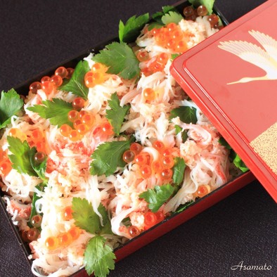 敬老の日✿かに缶で豪華に見えるちらし寿司の写真