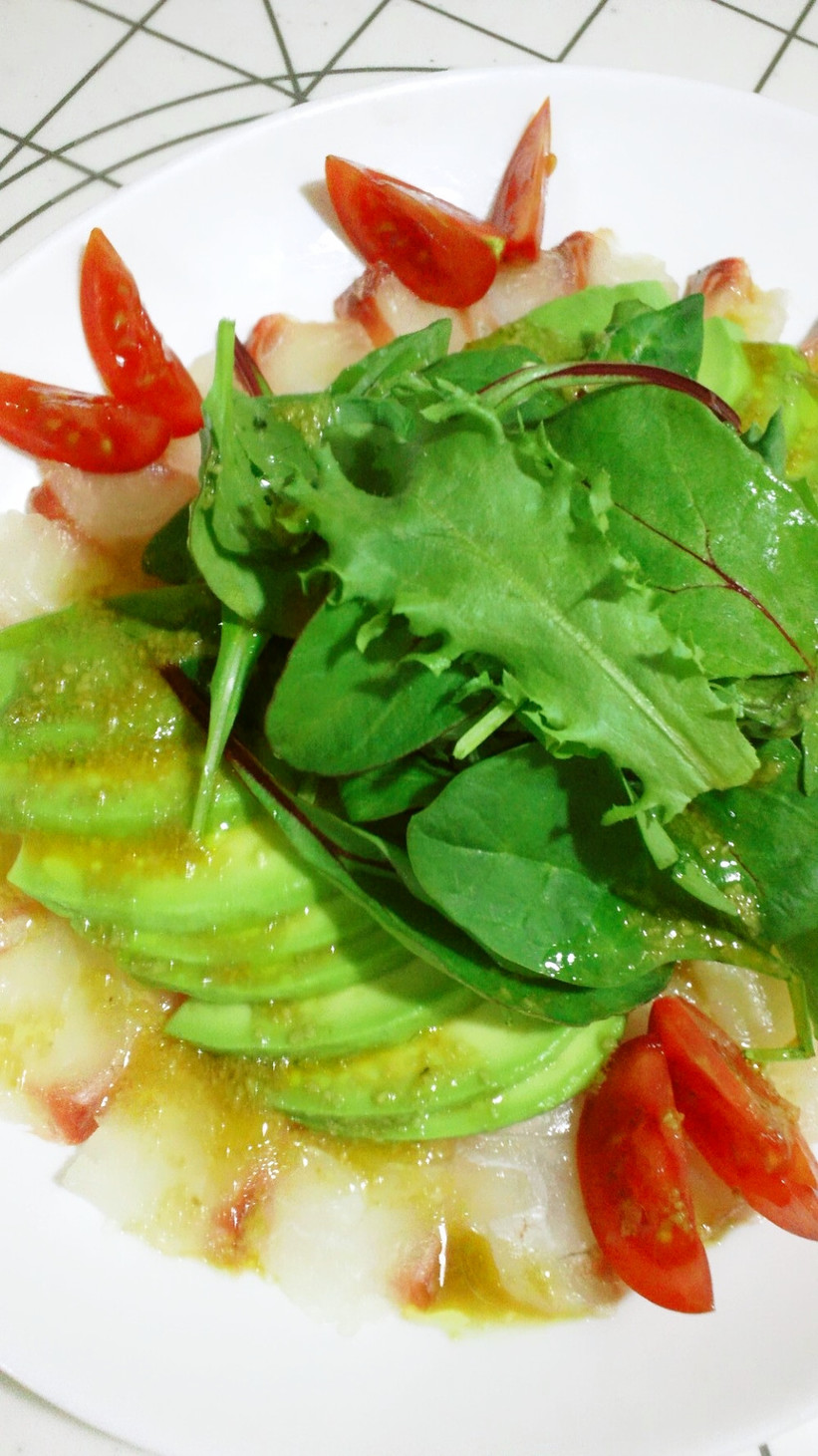 真鯛　アボカドサラダの画像