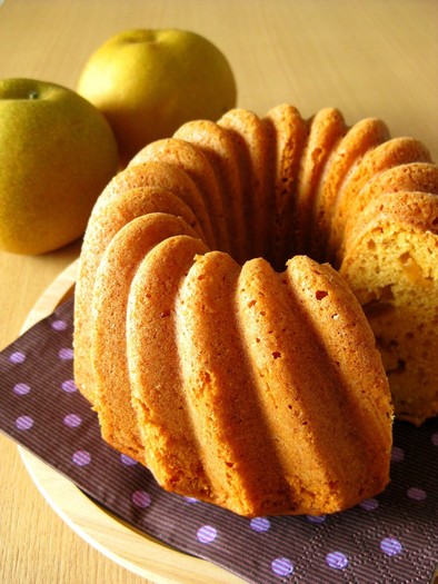 梨のキャラメルチーズパウンドケーキの写真