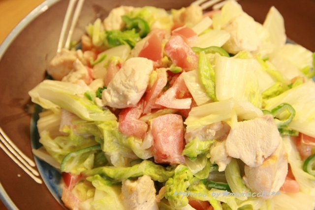 鶏むね肉と白菜の豆乳シーザーサラダの画像