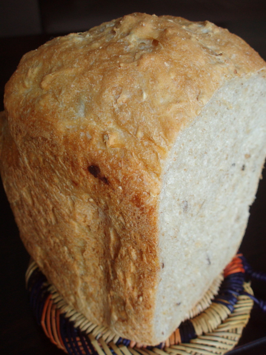 HB#シードミックスのパンの画像