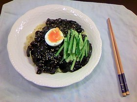 韓国のチャジャンミョン